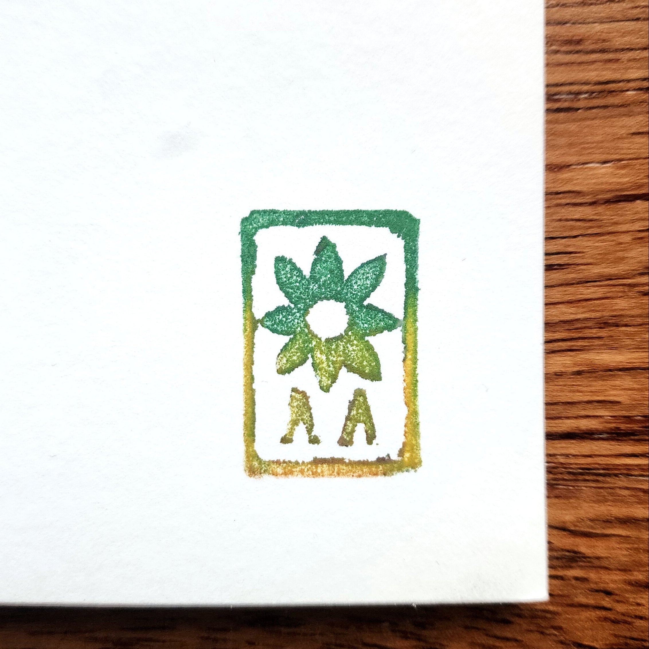 Papillon vert gris, 24x32cm Acrylique