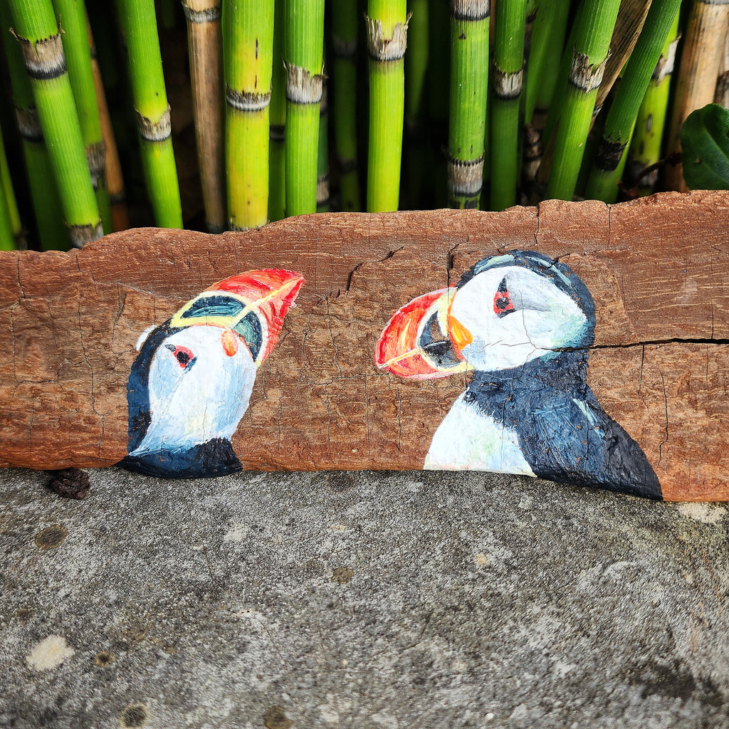 macareux amoureux, acrylique sur bois